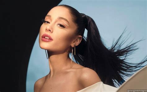 Ariana Grande Is Giving Away 5 Million In Free Therapy On World Mental