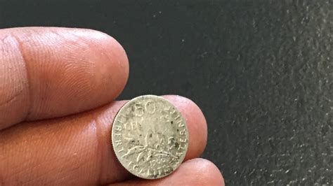 Tuto Comment Nettoyer Une Monnaie En Argent How To Clean Silver Coin