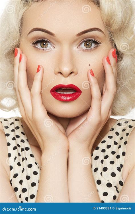 Sexy Pin Up Girl With Retro Make Up Red Manicure Stock Images Image
