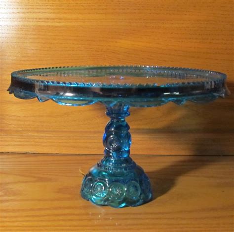 1960s L E Smith Cobalt Blue Glass Cake Plate And Stand Etsy Glass Cake Plate Glass Cakes