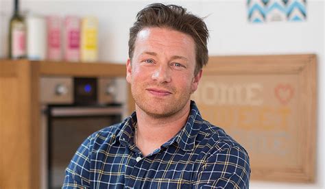 Jamie Oliver S Restaurants Enter Administration With 1 300 Job In Danger Extra Ie