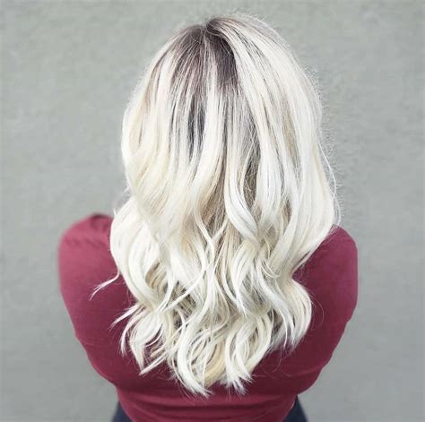 Bleach In 2020 Icy Blonde Hair Color Grey Platinum Hair Blonde
