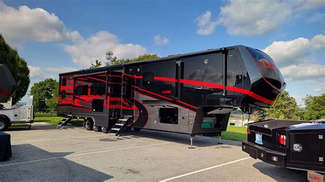2023 Toy Hauler Fifth Wheel Luxe 46fb Factory Direct