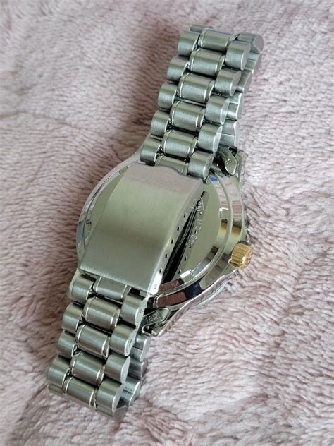 Rare Casio Diver Md 511 Gold Dial Made In Japan Womens Fashion