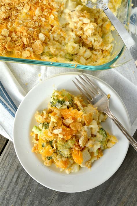 11 Easy Chicken Casserole Recipes - How to Make the Best ...