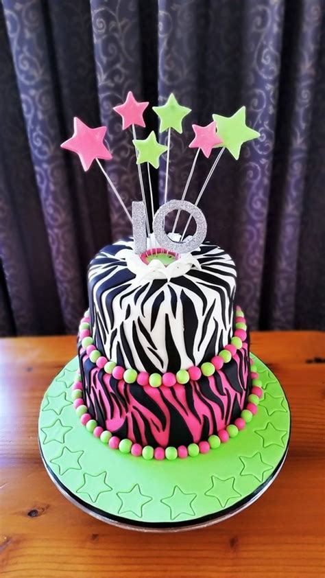 Our unique laser hugs those curves to give you the perfect cut. Zebra Print Cake! - CakeCentral.com