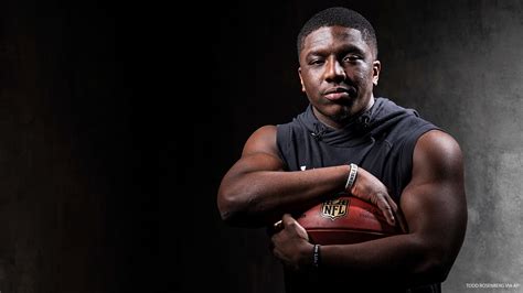 How Heartbreak Motivated Devin Singletary To Become An Electrifying