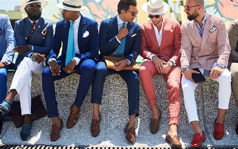 Go for something that's cream, beige, or tan.2 x research source. How To Wear Semi Formal Attire In Style For Men | 2KnowAndVote