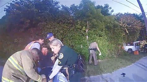 Video Florida Officer Repeatedly Tases Confused Teen Crash Victim Miami New Times