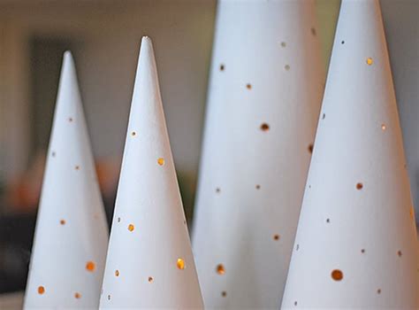 Diy Modern Christmas Cone Trees The Budget Decorator