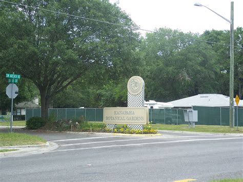 File:Gainesville FL Kanapaha Botanical Gardens sign01.jpg - Wikipedia
