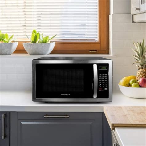 Farberware Classic 1000 Watt High Performance Microwave Oven