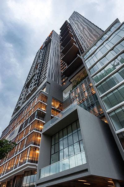 Been looking at this project for some time, but can't really decide it. PETALZ RESIDENCES @ OLD KLANG ROAD - Green Building Index