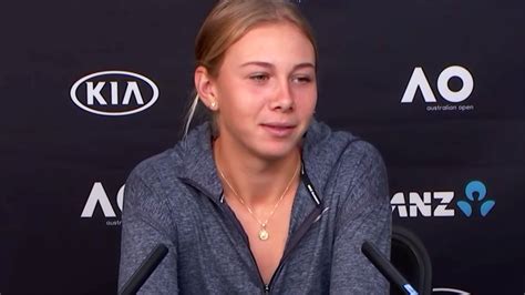 Australian Open 2020 Amanda Anisimova In Tears Over Father Question Yahoo Sport