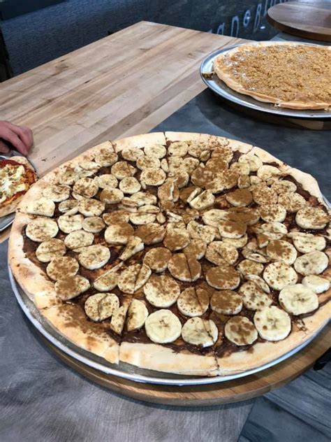 New Pizzeria Brings Taste Of Brazil To Milwaukee Pmq Pizza Magazine