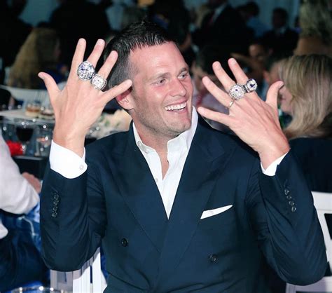 There has been a lot of talk about tom brady meeting drew brees in the nfl playoffs for the first time. TOM BRADY DANCING TO MIGOS, YOUNG JEEZY AND FETTY WAP AT ...