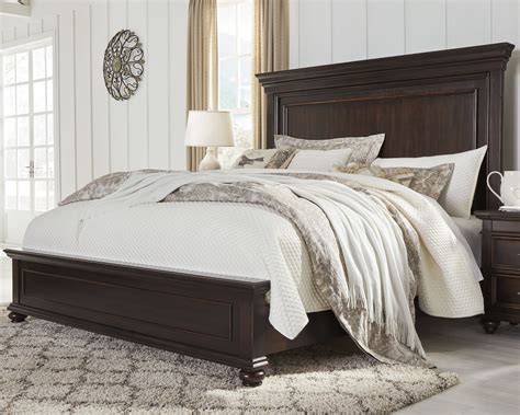 Brynhurst Queen Panel Bed B788b2 By Signature Design By Ashley At Smith