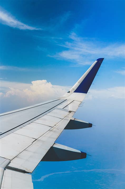 5120x2880px Free Download Hd Wallpaper White Aircraft Wing Top