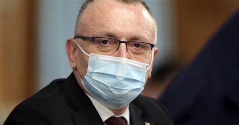 Calendarul pentru admiterea la liceu 2021 a fost publicat în monitorul oficial, iar repartizarea computerizată este programată în 16 iulie. Top licee si medii de admitere in 2019 - cu ce medie se ...