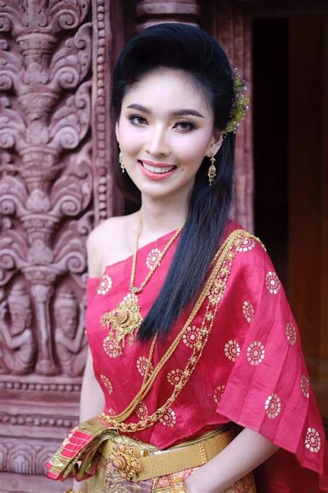 thai traditional dress portrait 🇹🇭 ๕ นางแบบ ชุดเทพนิยาย ผู้หญิง