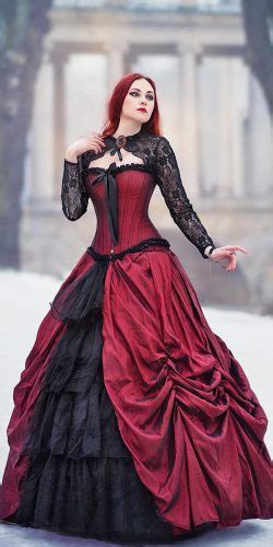 18 Non Traditional Black Gothic Wedding Dresses To Love 016
