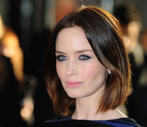 How Emily Blunt S Severe Stutter Led Her To A Successful Hollywood Career Womenworking