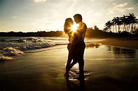 Sunset Beach Lovers Photograph By Webphoto