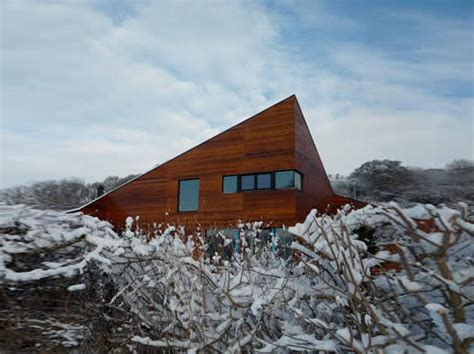 Landhouse Prefabricated Homes With Meadow Roofs Inhabitat Green