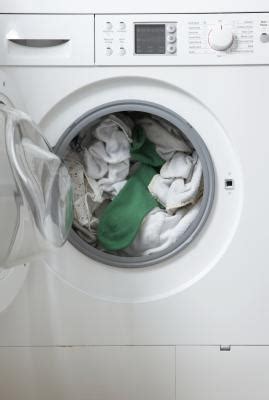 Testing shows that warm water or hot water helps accelerate fading in darker colors. The Benefits of Washing Clothes in Cold Water | HomeSteady