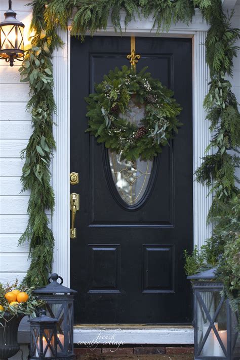 We've spent hundreds of hours researching, interviewing experts, testing gear, and analyzing owner reviews so you can. Home for the Holidays- 4 ideas for simple front door ...