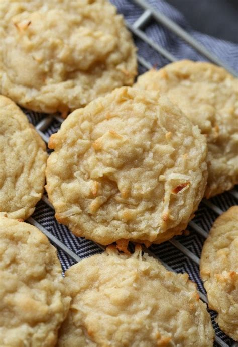 Chewy Buttery Coconut Cookies Cookies And Cups Blogpapi
