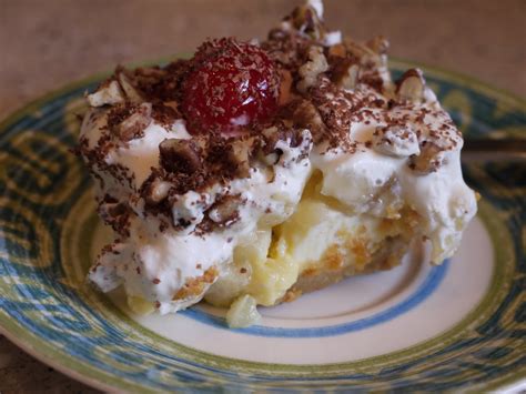 Recipe courtesy of the lady & sons savannah country cookbook. Pin Banana Split Pie Paula Deen Cake on Pinterest