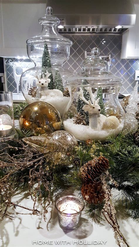 Easy And Elegant Christmas Decorating Ideas Silver Christmas