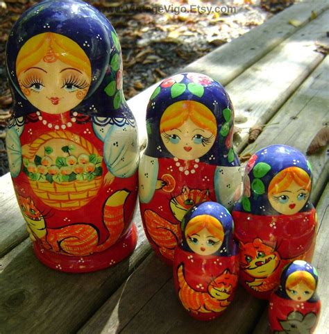 Vintage Nesting Dolls Russian Matryoshka Stacking Dolls Etsy