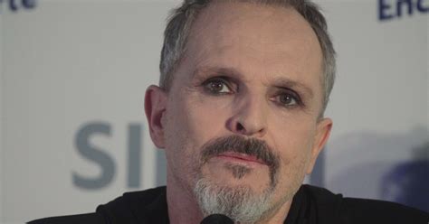 Miguel Bosé Se Confiesa Sobre Por Qué Perdió La Voz Y Sus Adicciones