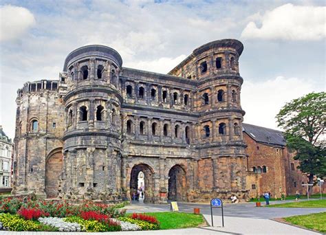 8 Top Tourist Attractions In Trier And Easy Day Trips Planetware Day