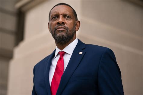Vernon is a city located in california.with a 2020 population of 108, it is the 481st largest city in california and the 18179th largest city in the united states. Georgia Rep. Vernon Jones Switches to Republican Party