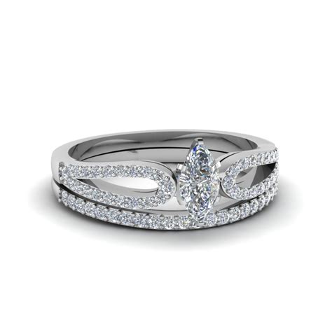 Elegant velvet ring box included. Marquise Shaped Loop Split Diamond Wedding Ring Set In 14K ...