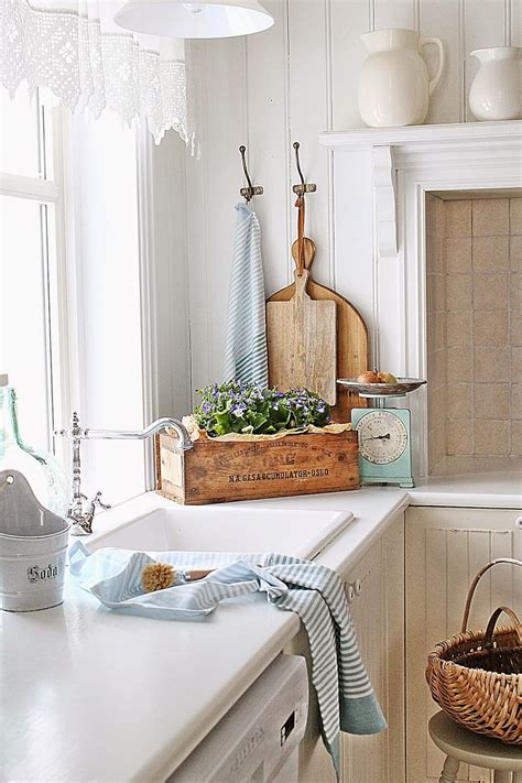 But country style also has a new guise. 30 Timeless Cottage Kitchen Designs For A New Look