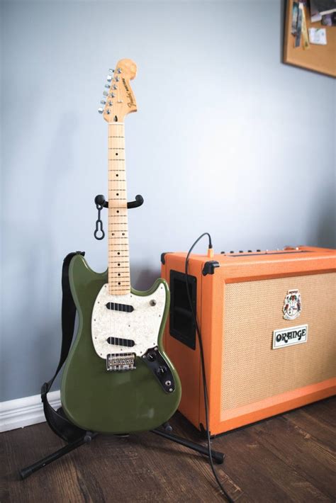 Ngd Fender Mustang Hardtail Olive Green Offset