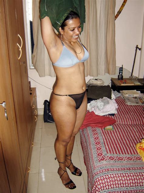Hot Indian Aunty Rekha Mature Pussy Blowjob Photo Album By Kamaraja033