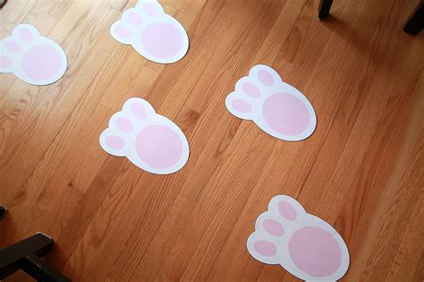 It makes us happy so we knew even took it a step further and searched for a printable and bunny feet shoes. Easter Bunny Feet Printable Instant Download Digital PDF