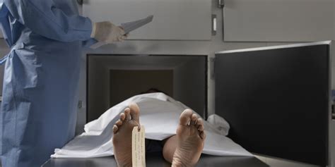 Morgue Mix Up Leads Mom To Believe Daughter Is Dead Huffpost