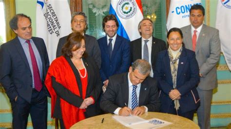 Argentina, uruguay and paraguay initially announced their plan for a joint bid in 2017, but chile's president announced on thursday his country would join it. Cómo será la postulación para el Mundial 2030 en Argentina, Uruguay, Paraguay y Chile | La Banda ...