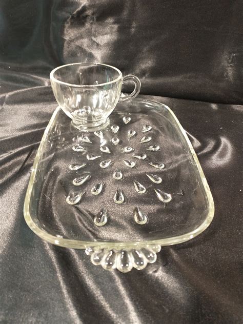 Vtg Hazel Atlas Teardrop Snack Plate And Cup Sets From S Etsy