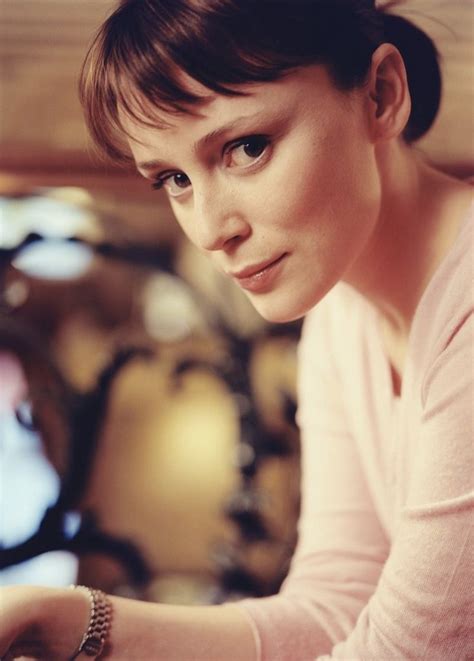 Pin By Owen Traynor Brent On Keeley Hawes Portrait Gallery National Portrait Gallery Portrait