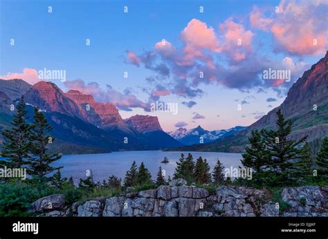 St Mary Lake Glacier National Park Montana Usa Stock Photo Alamy