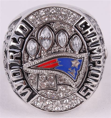 Thomas edward patrick brady jr. Tom Brady 2015 New England Patriots Super Bowl ...