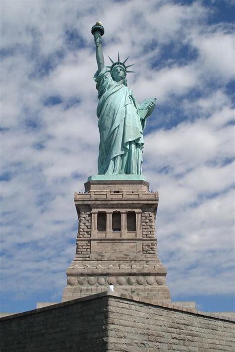 Willie jones addresses race in the u.s. American Dream - Wikipedia