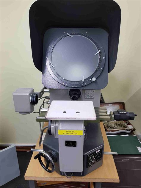 Dimensional Profile Projector Make An Offer